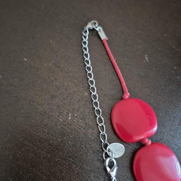 Claires Red Graduated Disc Statement Necklace - Picture 7 of 10